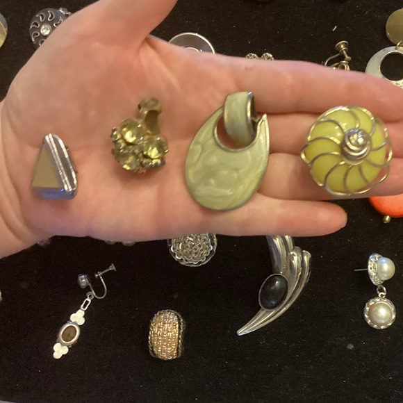 Vintage single earrings - Picture 9 of 9